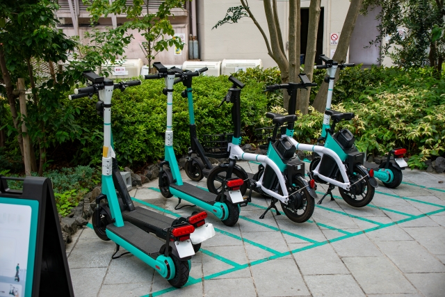 電動キックボードと電動アシスト自転車