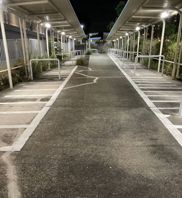 駐輪場の照明